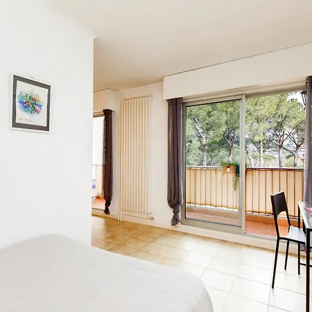 Apartamento Ellie's Place